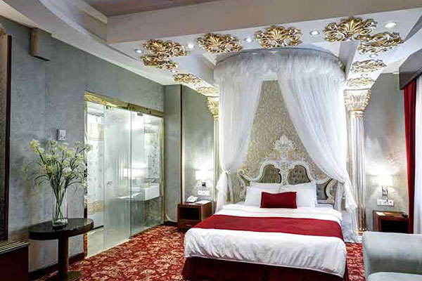 هتل الماس مشهد