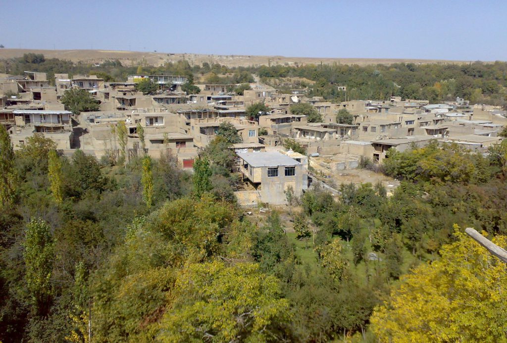 روستای کاهو از جاذبه های گردشگری چناران