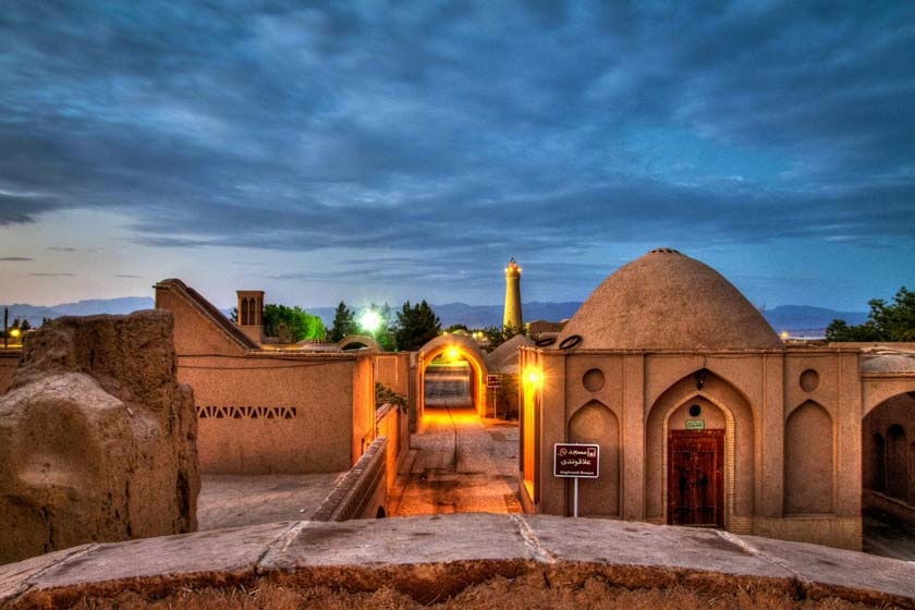 6 مورد از اماکن روستای فهرج یزد، عمارتی کهن در دل کویر
