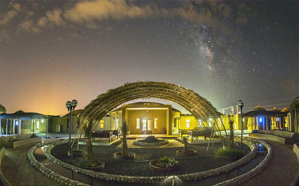 هتل پارسیان ، اولین هتل کپری در جهان
