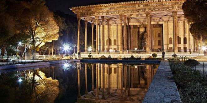 کاخ چهلستون شهر اصفهان