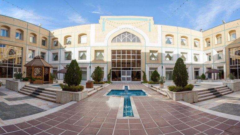 نزدیک‌ ترین هتل پنج ستاره به حرم، پایتخت معنوی ایران