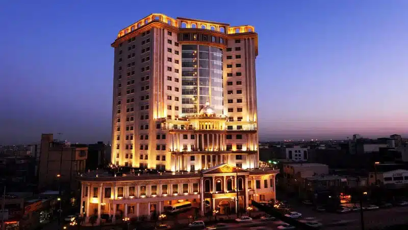 امکانات هتل قصر طلایی مشهد