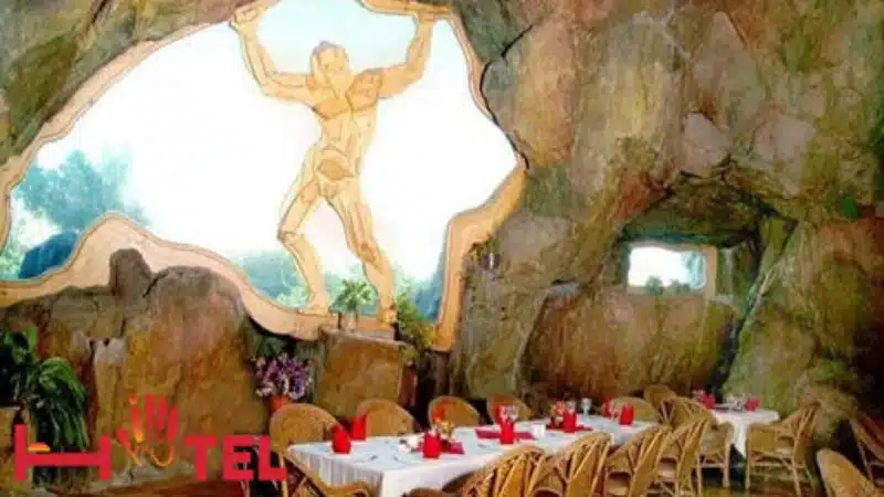 رستوران سنگی کوه نور کیش
