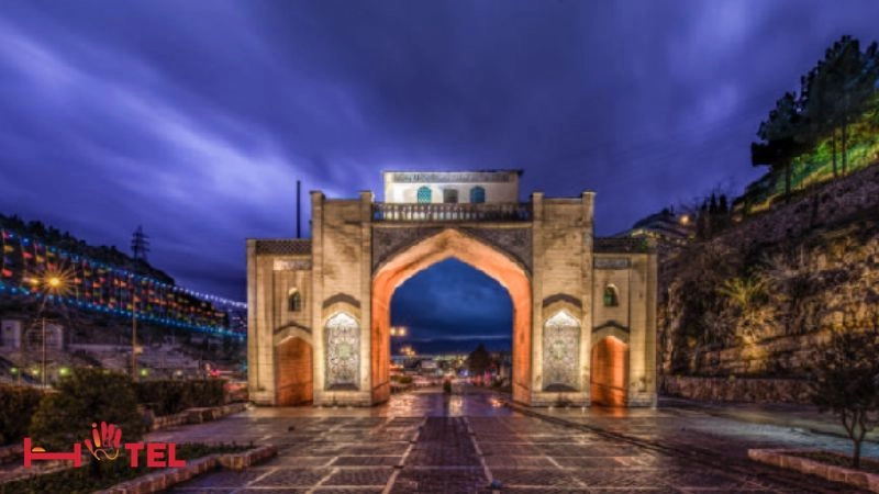 دروازه قرآن از جاهای دیدنی شیراز