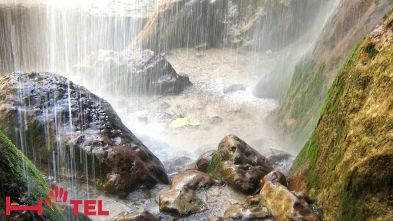 زیبایی بکر آبشار دره آل