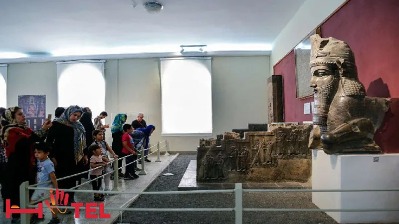 آثار به جای مانده از دوران هخامنشیان در موزه ایران باستان