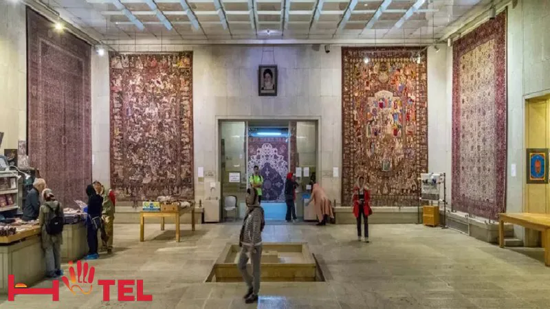 بازدید از موزه فرش ایرانی