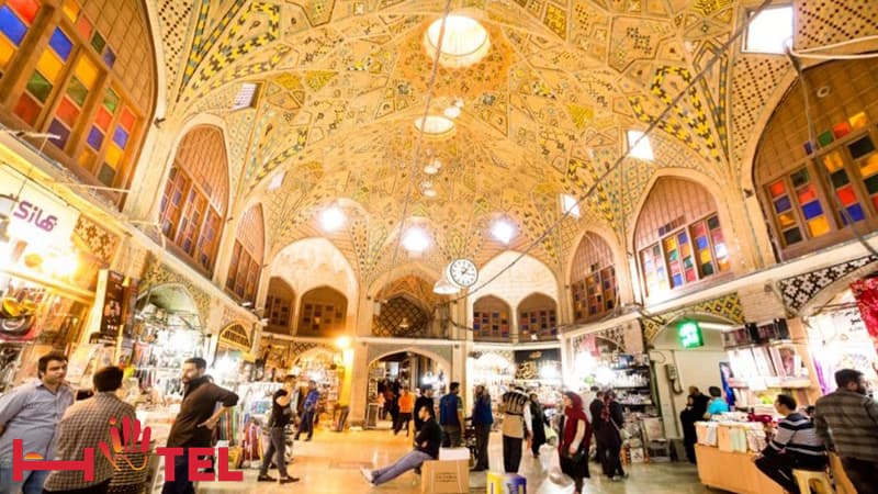 فضای داخلی بازار بزرگ تهران