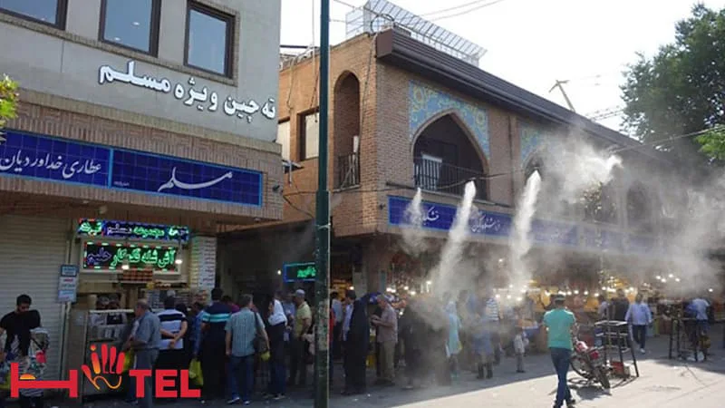رستوران مسلم در بازار تهران