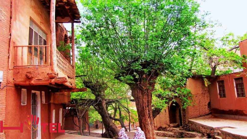 معماری خانه های روستای ابیانه کاشان