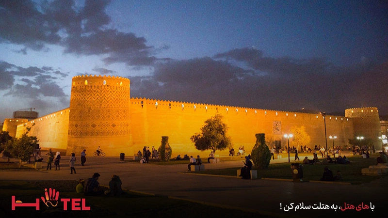 جاهای دیدنی شیراز در شب