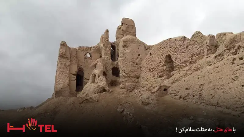 قلعه اردشیر کرمان کجاست