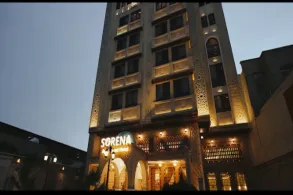 هتل آپارتمان  سورنا شیراز